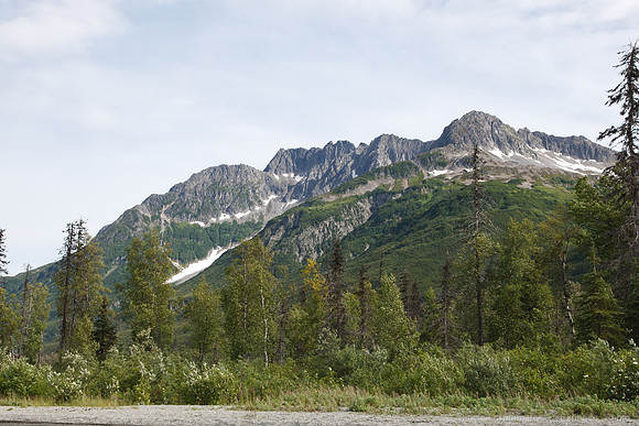 Redoubt Mountain Lodge - Crescent Lake