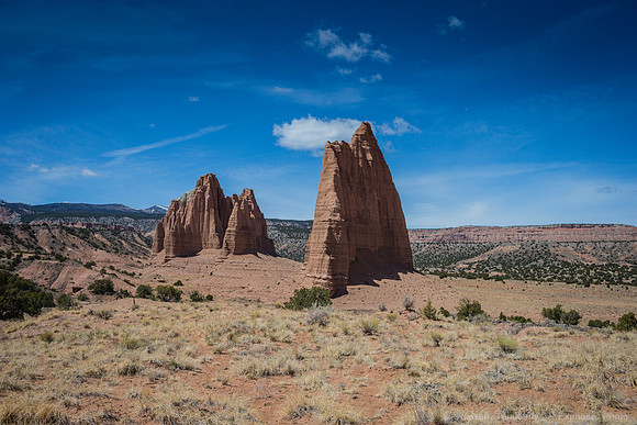 Cathedral Valley Loop