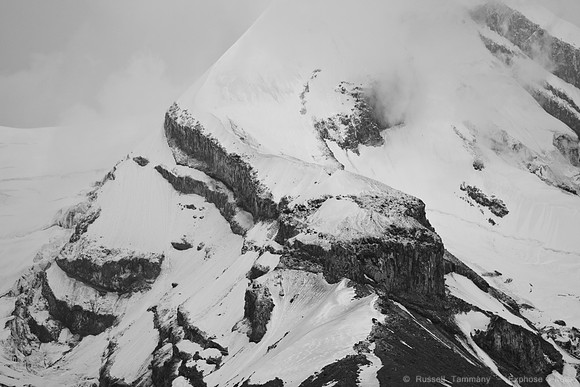 Redoubt Mountain Lodge - Crescent Lake