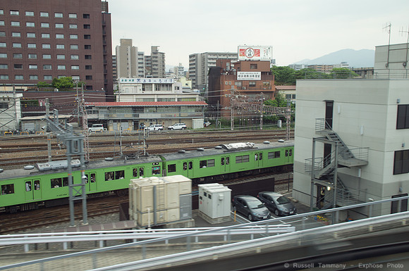 Shinkansen between Kyoto and Tokyo