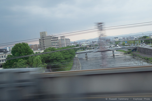 Shinkansen between Kyoto and Tokyo