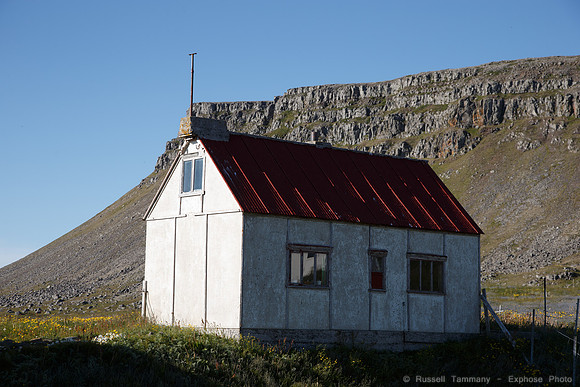 Hvallatur