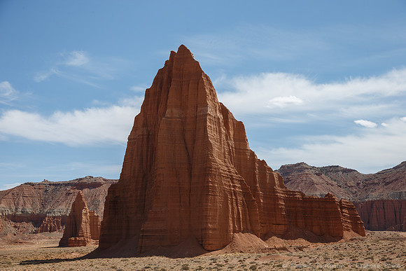 Cathedral Valley Loop