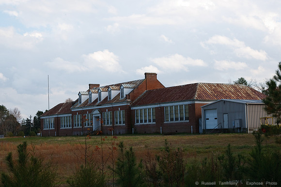 Along VA-3